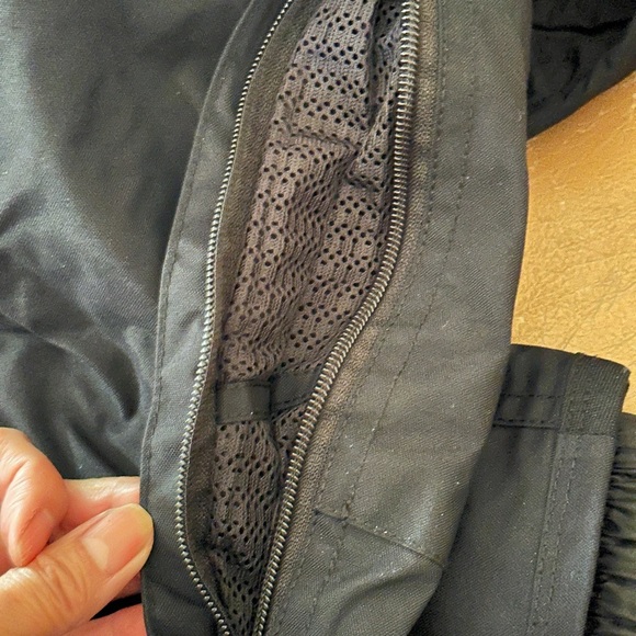686 infiDRY Black Waterproof Snowboard lightweight Thermal Black Pants Small BNW - Picture 3 of 7